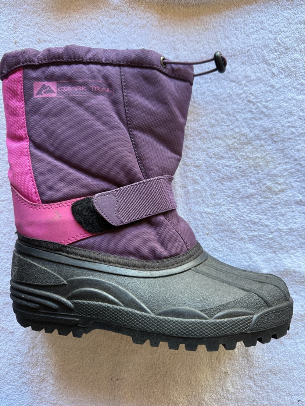 Ozark Trail Girls Purple and Pink Insulated Snow Boots